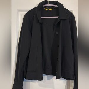 Women’s Banana Republic Black Button-Up Jacket
